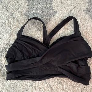 Size 8 black lululemon wrap bra